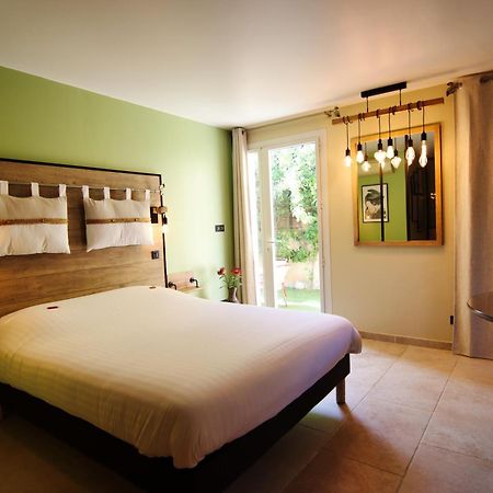 La Demeure Insoupconnee Bed & Breakfast Каси Екстериор снимка