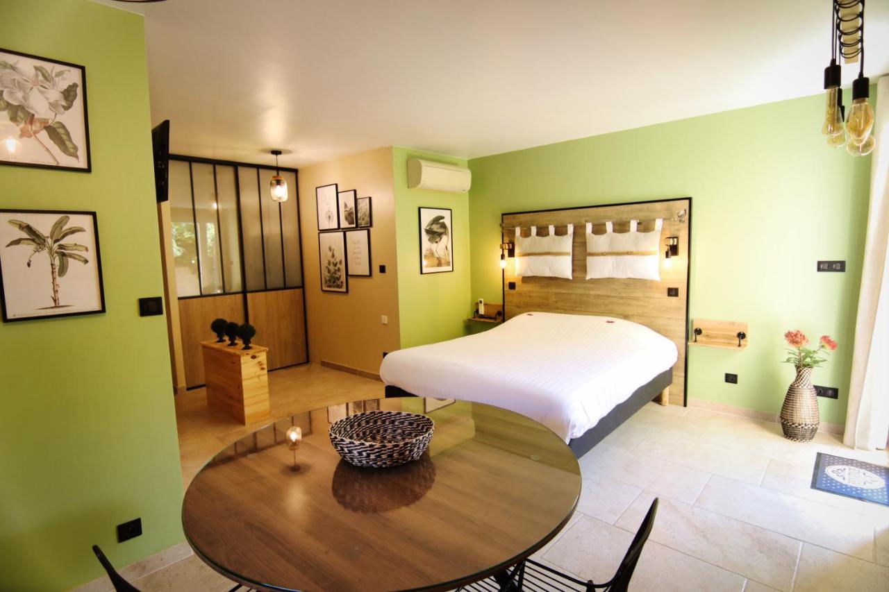 La Demeure Insoupconnee Bed & Breakfast Каси Екстериор снимка