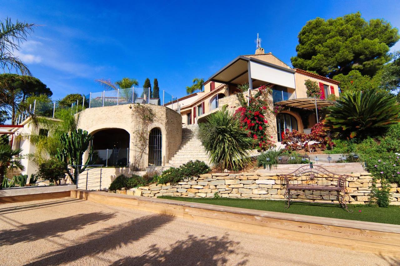 La Demeure Insoupconnee Bed & Breakfast Каси Екстериор снимка