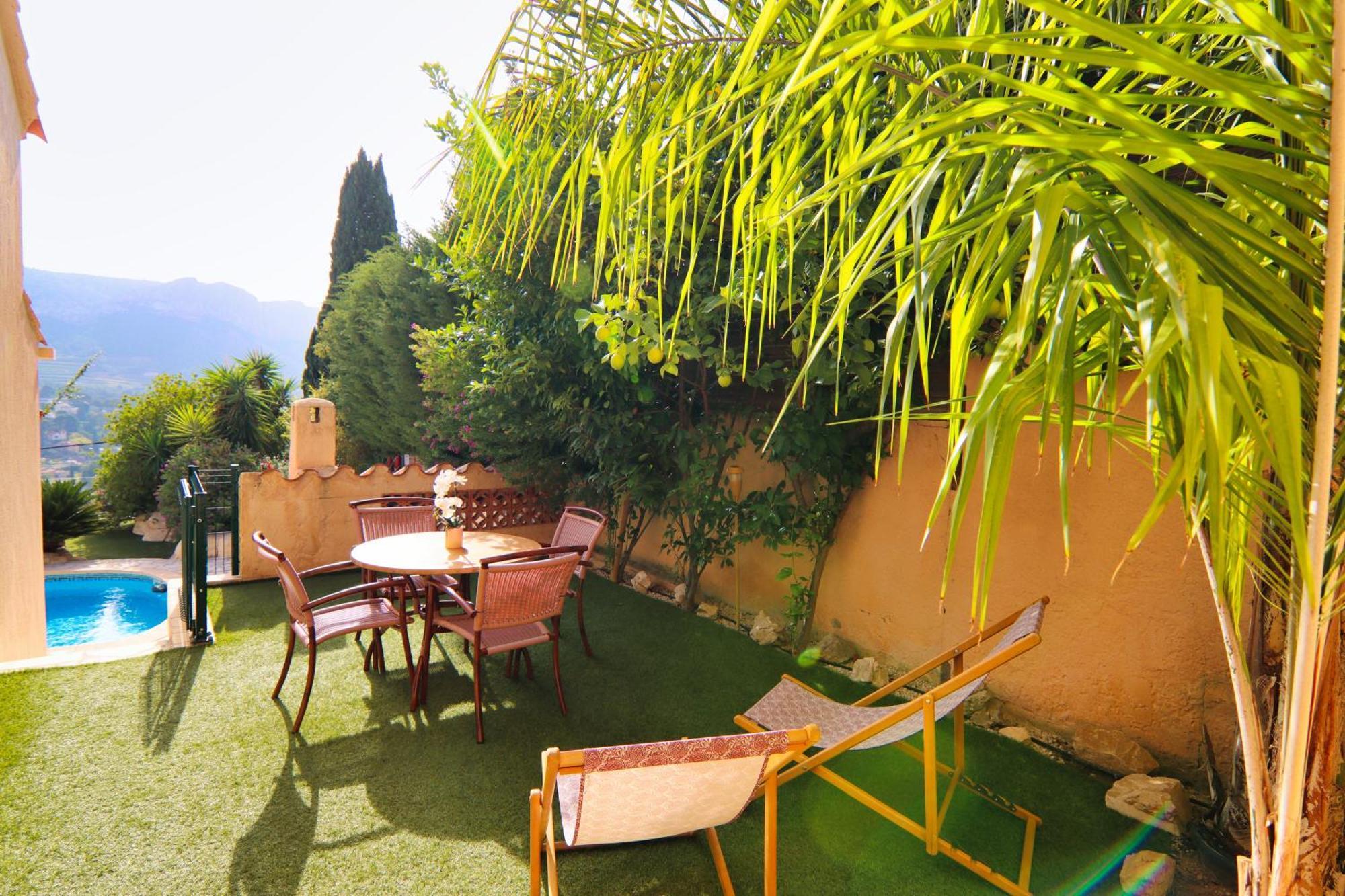 La Demeure Insoupconnee Bed & Breakfast Каси Стая снимка